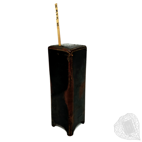 An Edo period fortune lottery (omikuji) box In working condition